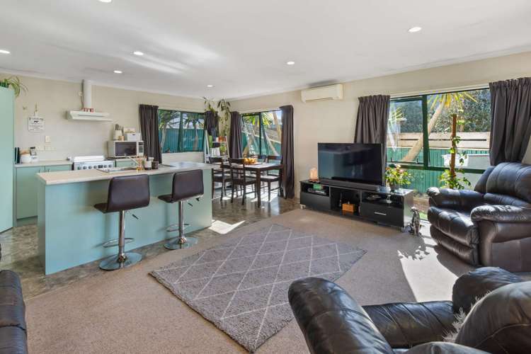 11a Island View Road Western Heights_2