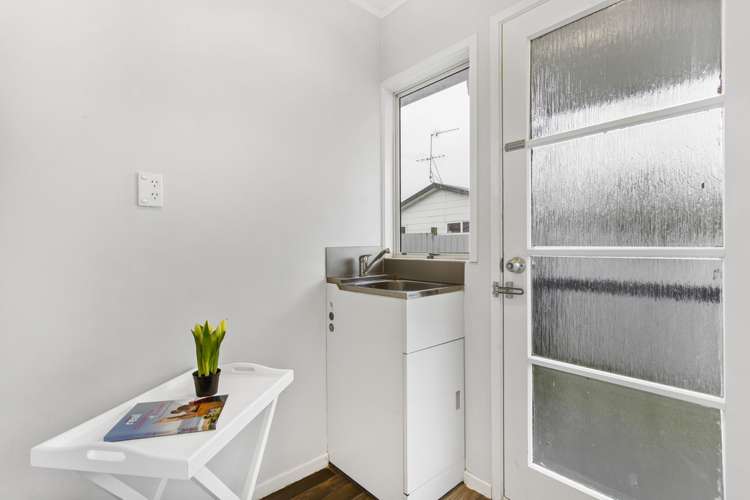 32 Moncrieff Avenue Clendon Park_16