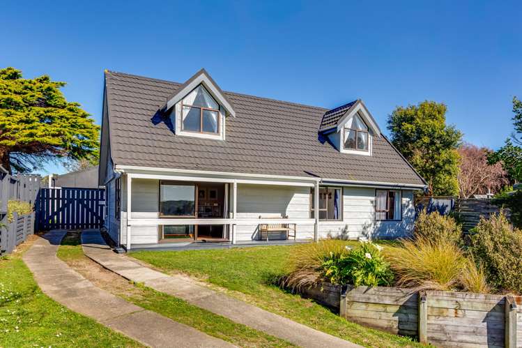 23 James Cook Drive Whitby_10