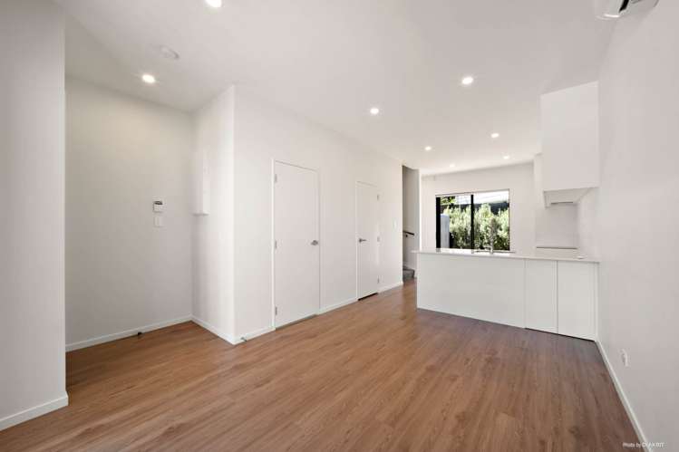 12d Woodhouse Place West Harbour_7