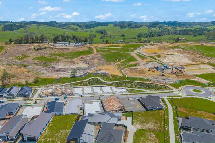 28 Tukutata Crescent Milldale_38