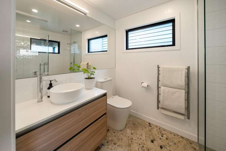 24 Oyster Lane Colac Bay_14