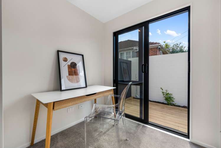 Lot 2-5/65 Smale Street Point Chevalier_18