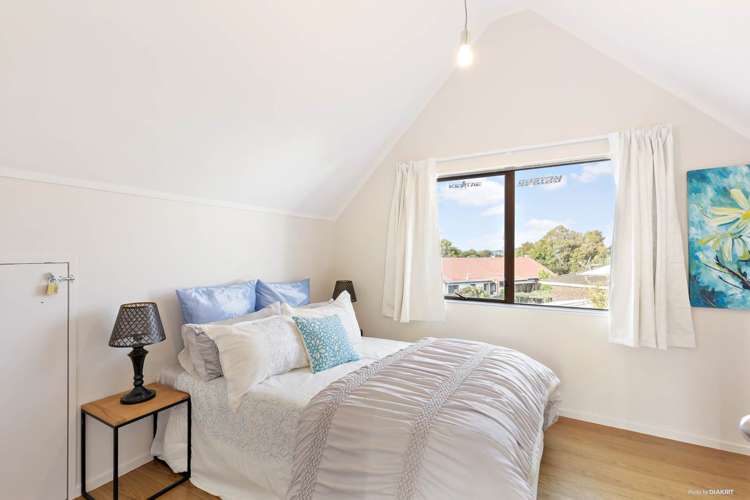 1/8 Greenstone Place Clover Park_8