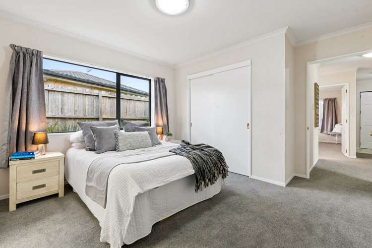 42 Medvale Avenue Flat Bush_13