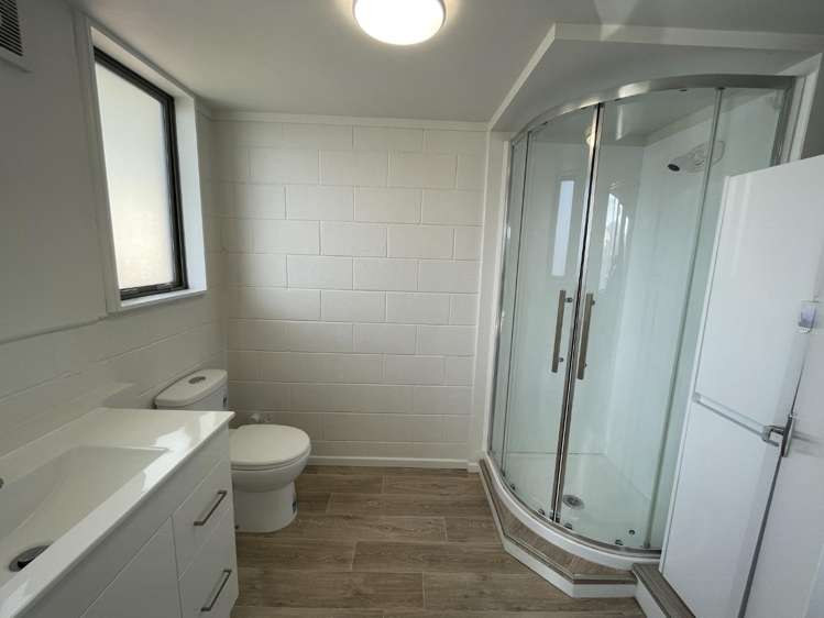 2/4 Derby Street Mount Victoria_11