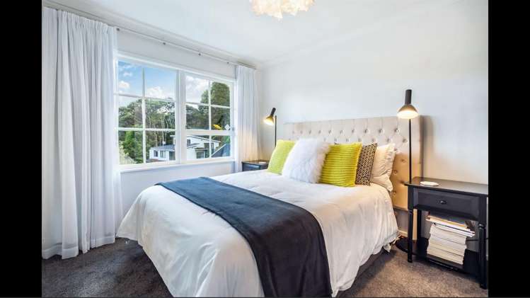 11 West Glade Crescent Birkenhead_14