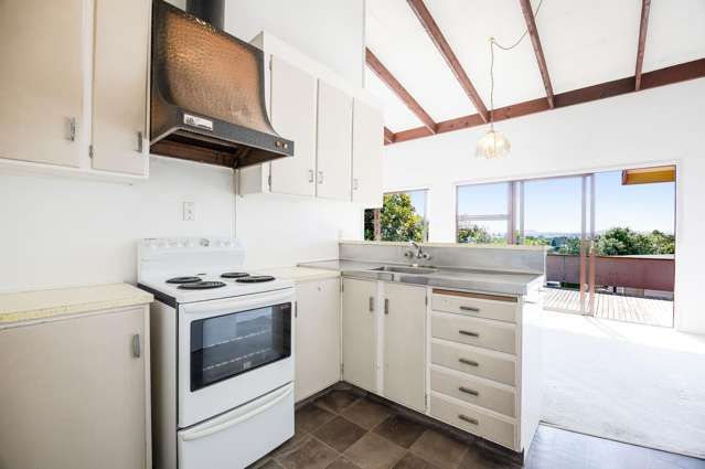 25 Nui Mana Place Te Atatu South_3