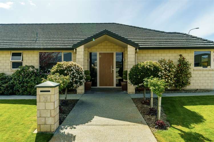10 Larch Crescent Alexandra_6