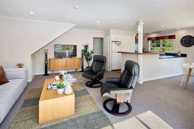 35B Cheviot Road, Lowry Bay_4
