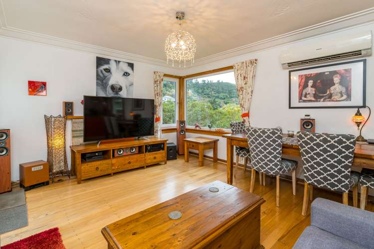 6 Harbour Terrace Careys Bay_9