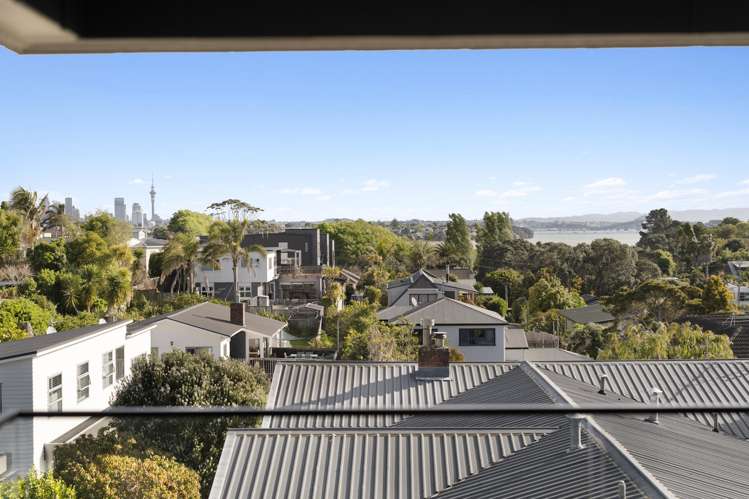 21 Northumberland Avenue Hauraki_5