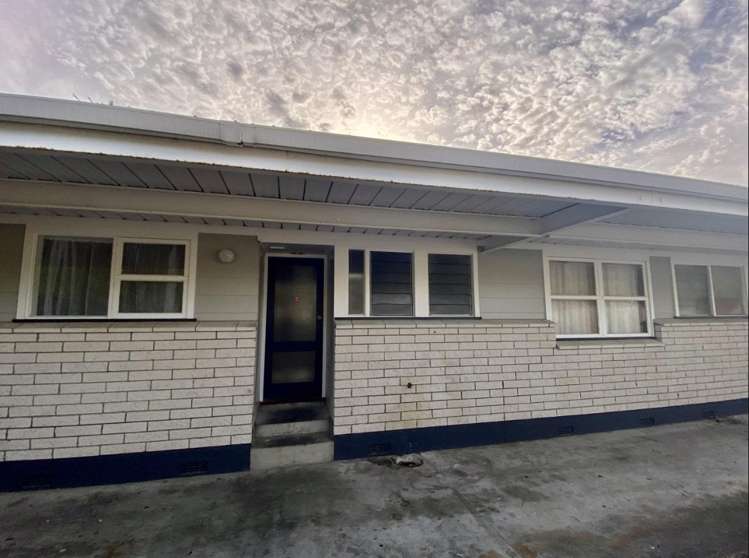 2/26 Ingestre Street_0