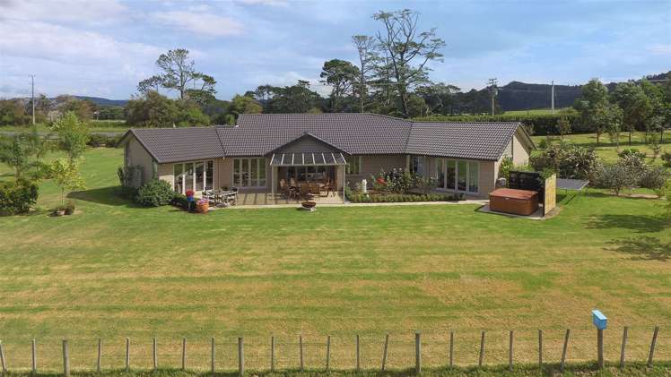 277 Annandale Road Taupaki_32