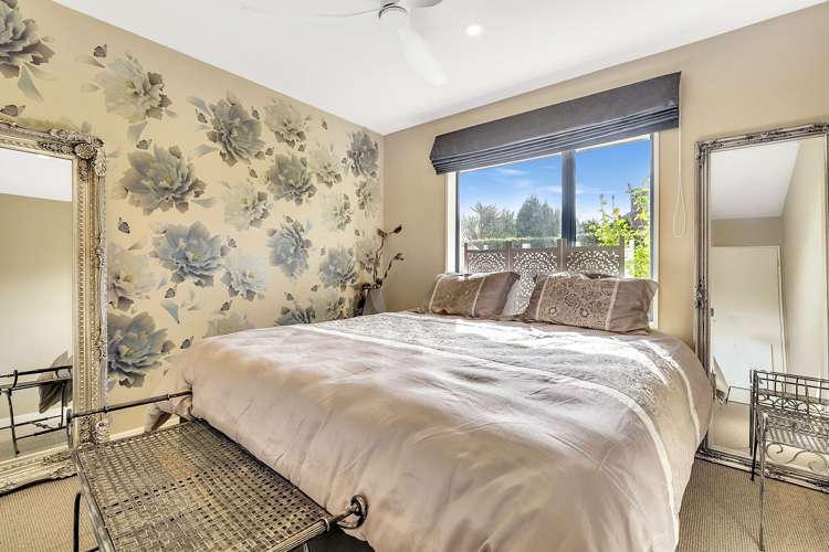 10 Ethereal Crescent Cromwell_11