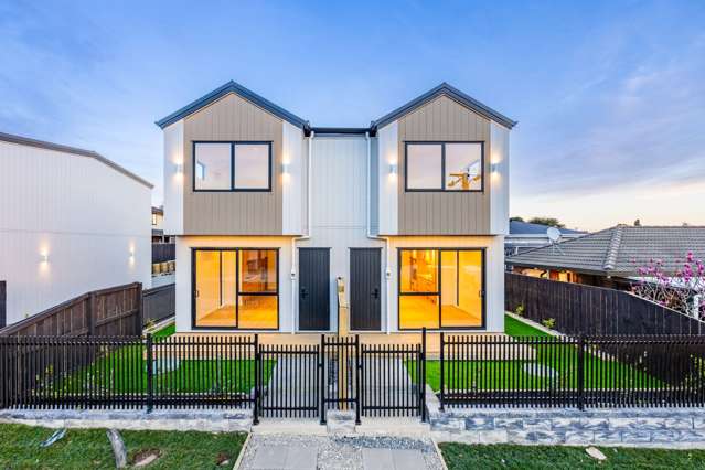 Brand New Duplex with Road Frontage in Papatoetoe - It Won't Last Long!