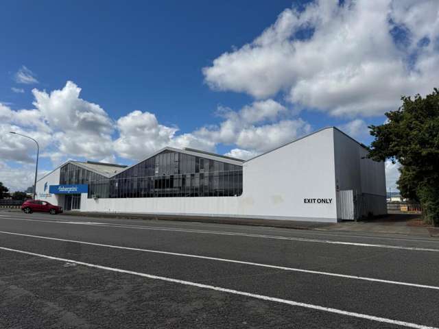 Centrally Located Vacant Warehouse For Sale