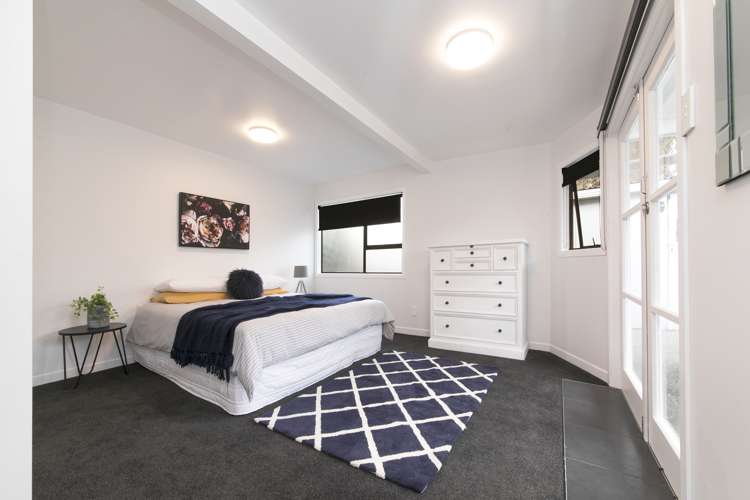 166 Henderson Valley Road Henderson_18