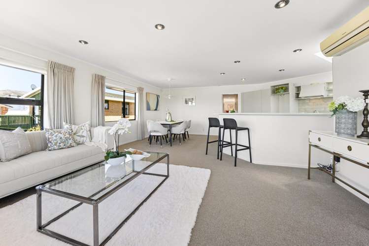 2/81 Donovan Street Blockhouse Bay_27