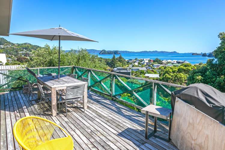 9 Christine Terrace Hahei_8