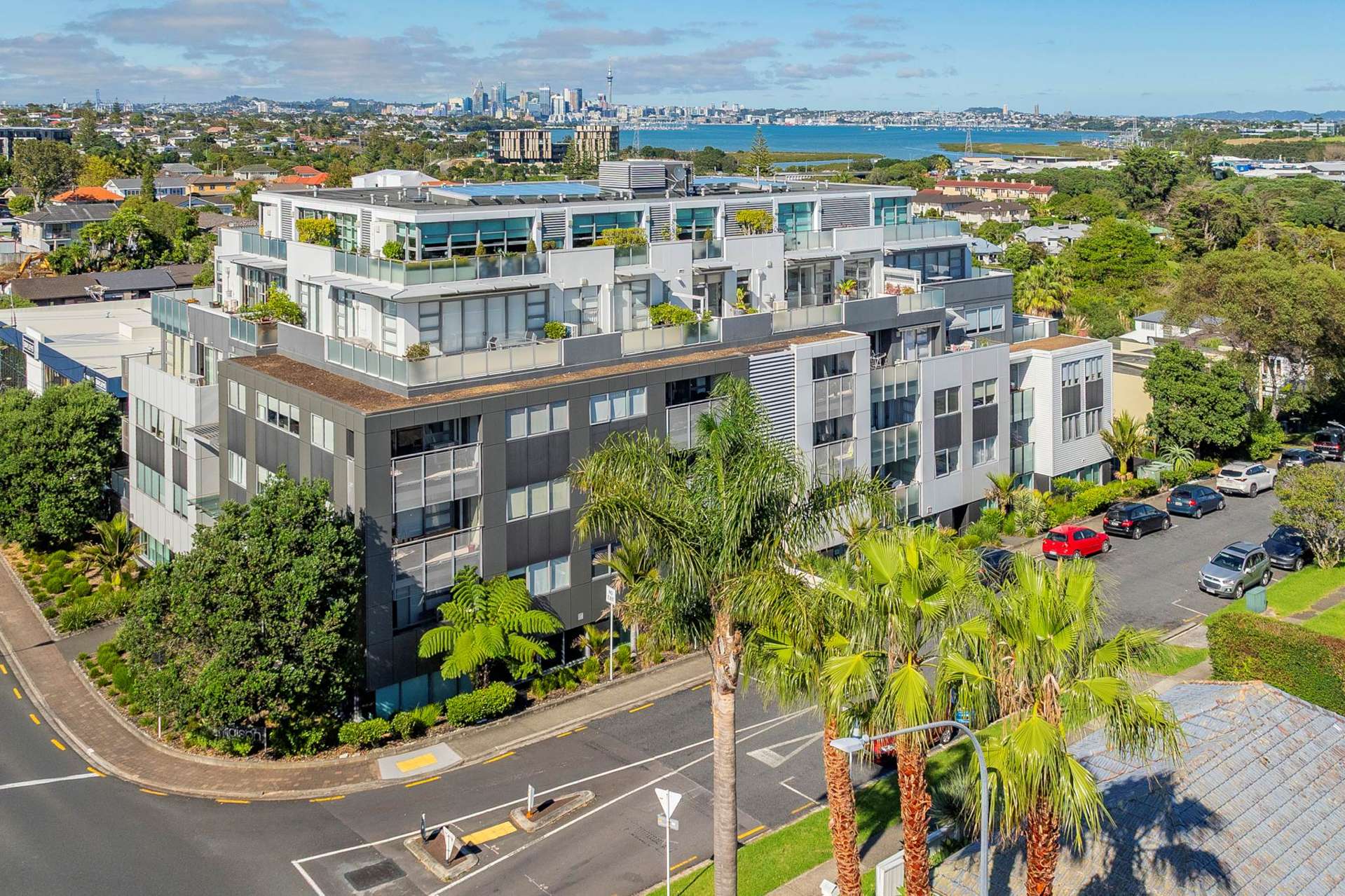 204/16 Huron Street Takapuna_0