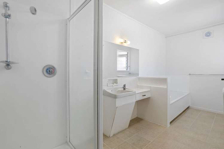 102 Knights Road Rothesay Bay_13