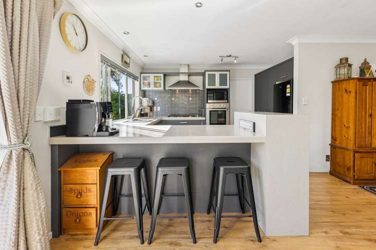 39 Stranraer Crescent Wattle Downs_8