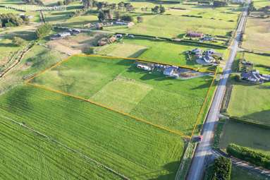 499 Avon Road_3