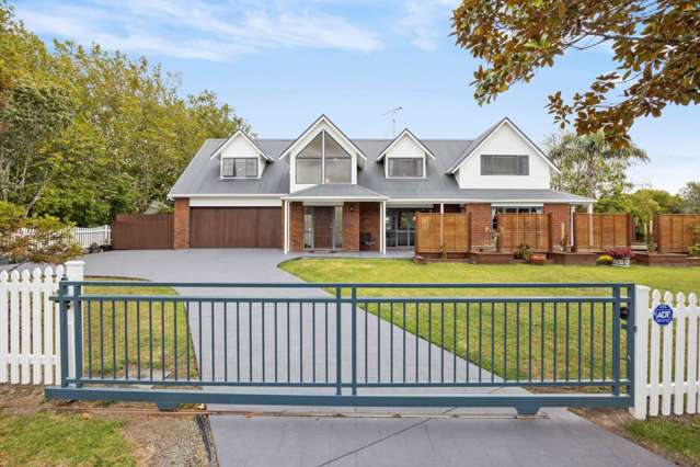 WELL LOVED WAIMAUKU FAMILY HOME