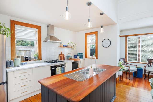 32 Worcester Street West End_1