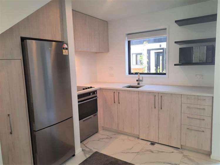 8/16 Nova Place Christchurch Central_5