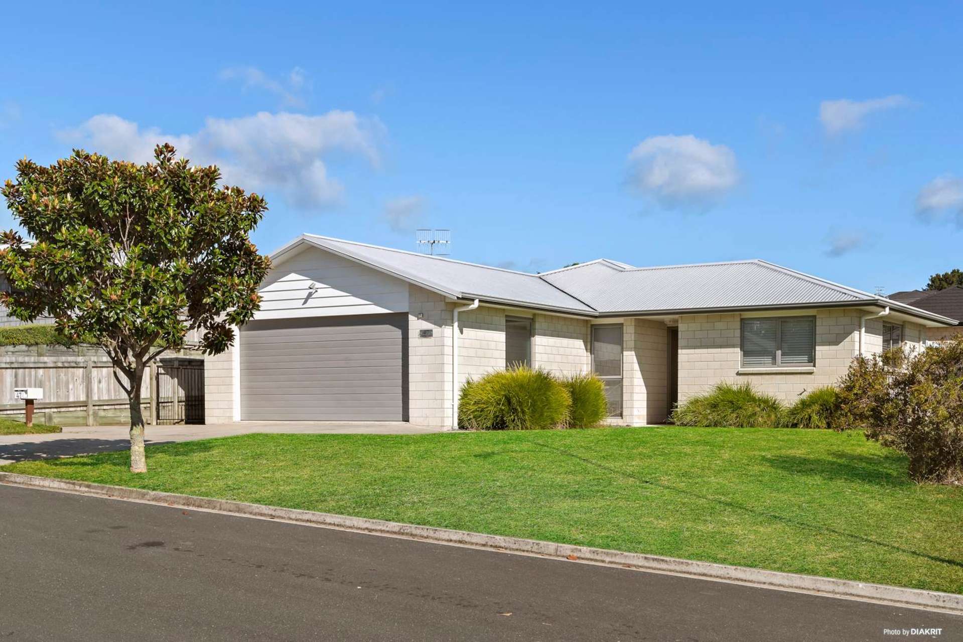 47 Fairfax Crescent Pyes Pa_0