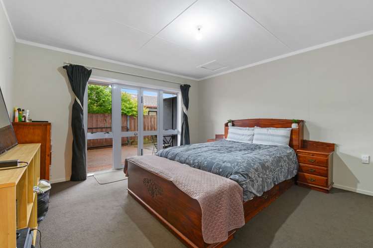 63b Ranolf Street Victoria_14