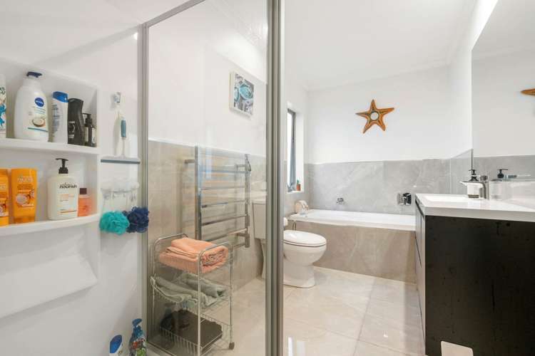 1 Peihana Road Hobsonville_14