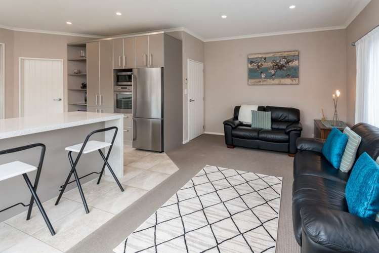 12 Hawkdun Drive Flat Bush_7