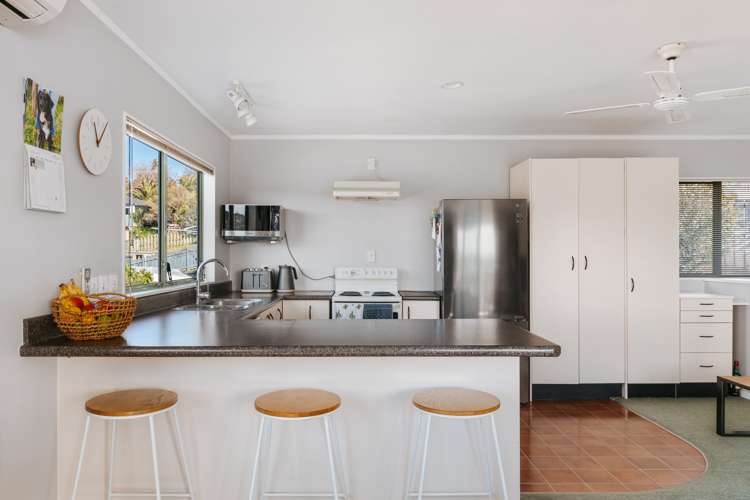 25 Poike Road Hairini_9