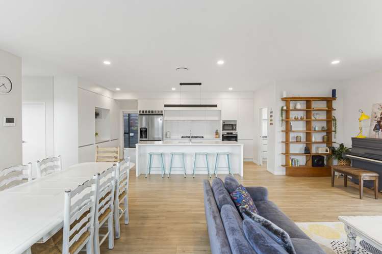 70 Symes Drive Red Beach_3