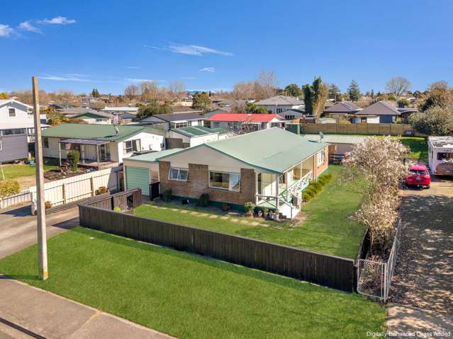 5 Carlyle Street Leamington_2