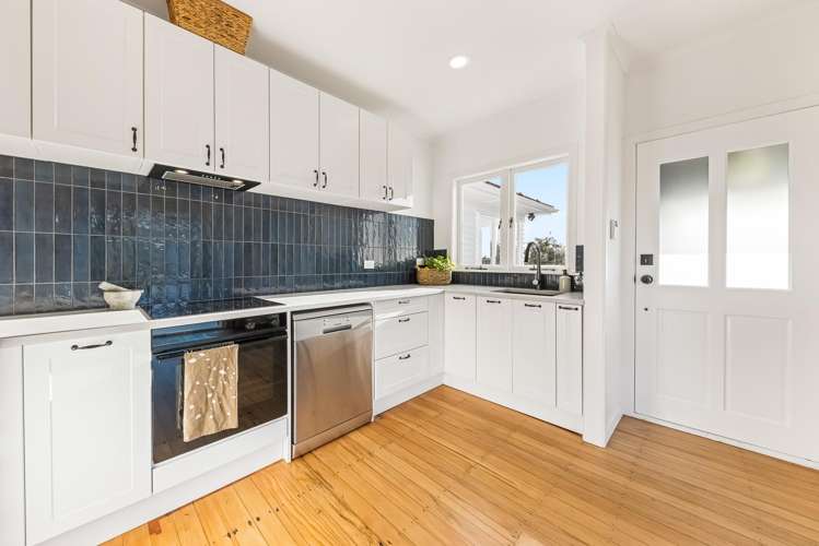 1/150 East Coast Road Forrest Hill_14