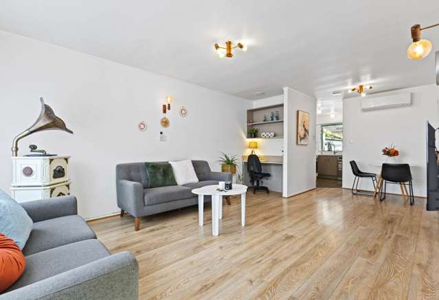 1/25 Glenmore Road Sunnyhills_3