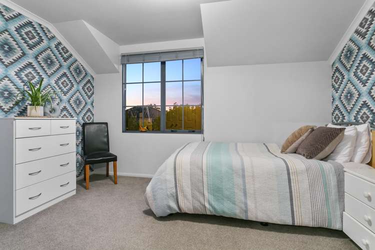 32c Isobel Road Greenhithe_15