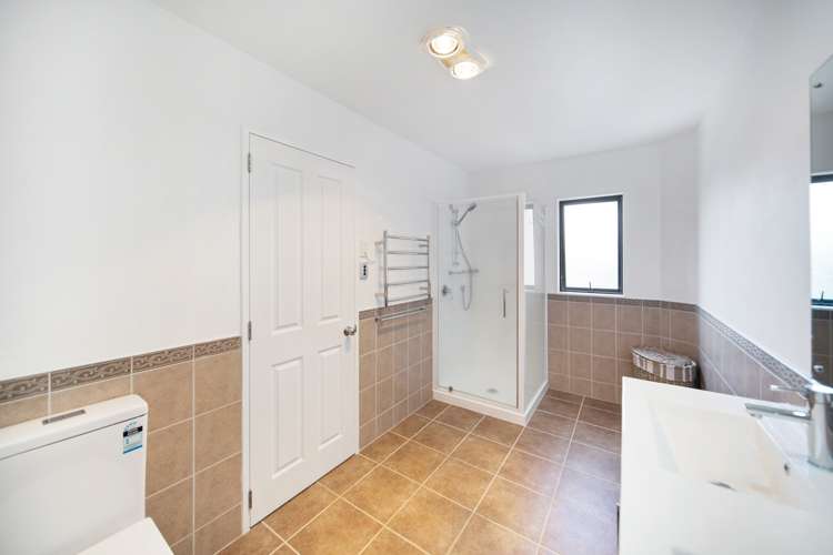 6 Erica Road Flat Bush_9