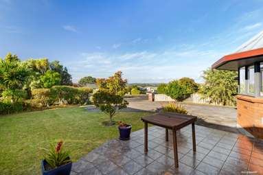 12 Emsworth Court_2