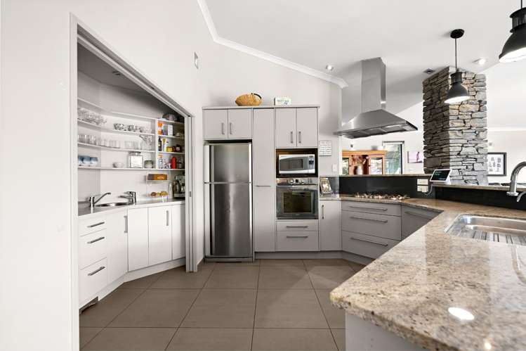 21 Raddington Way Huntington_10