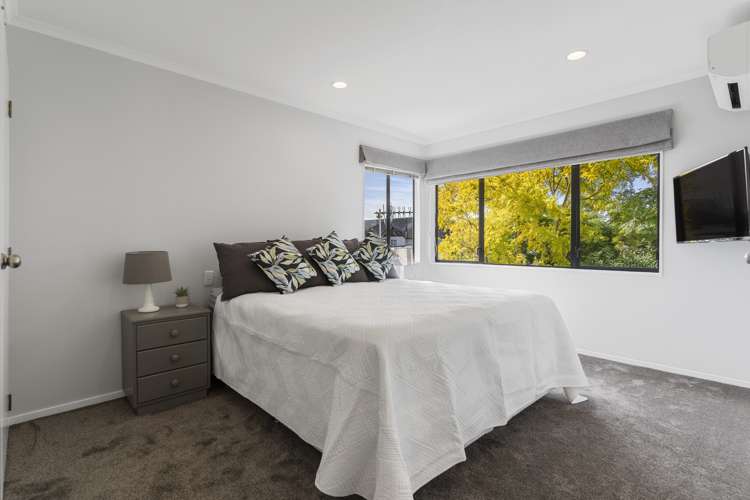 2/39 Oliver Street Point Chevalier_15