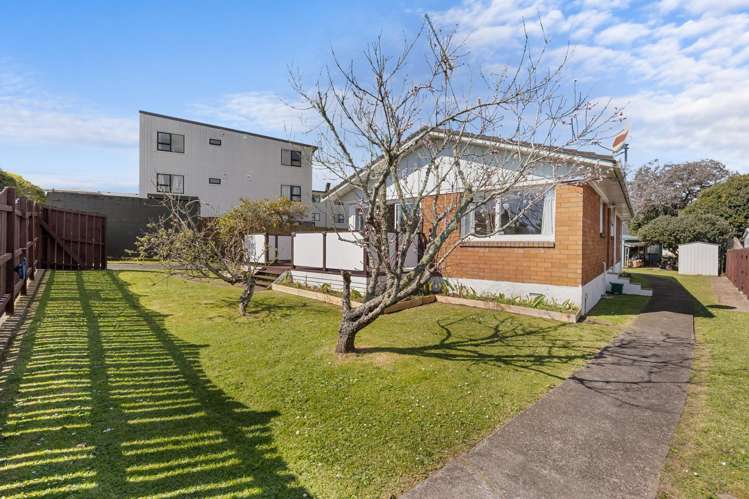 4 Rielly Place Mount Wellington_19