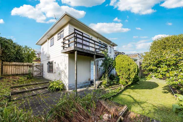 6/55-65 Chivalry Road Glenfield_16