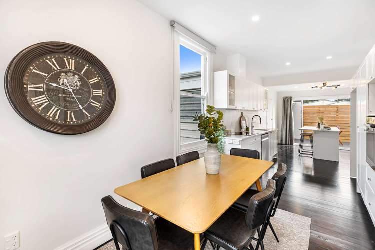 51 Bath Street Levin_20