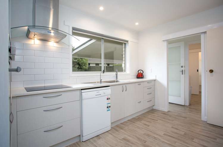 5 Woodstock Crescent Leamington_8