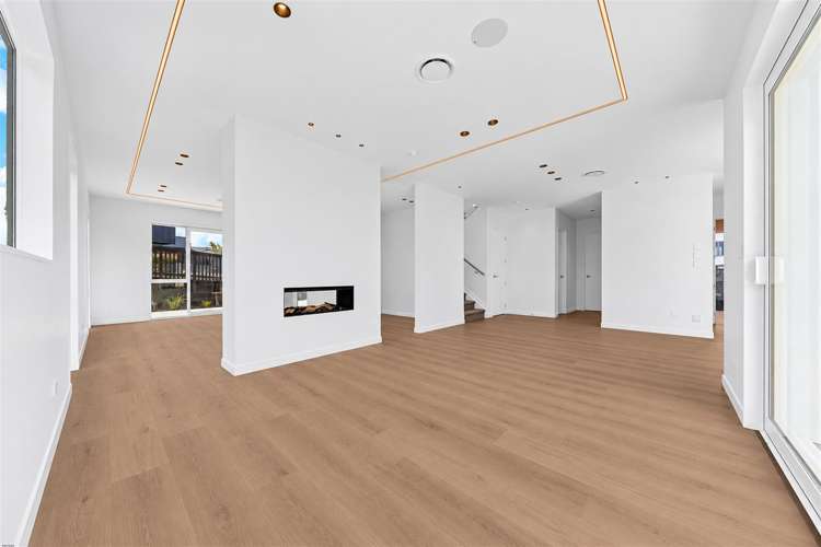 5 Hapukupuku Avenue Beachlands_8